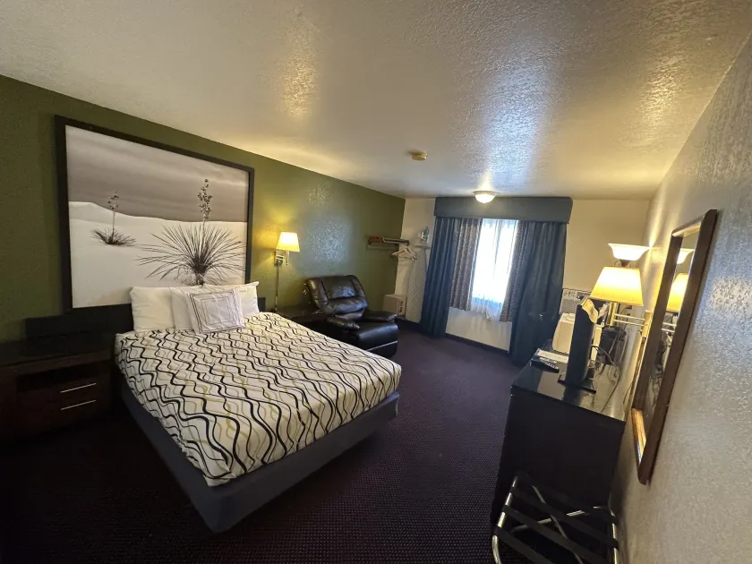 Simple Rewards Inn - Image 1