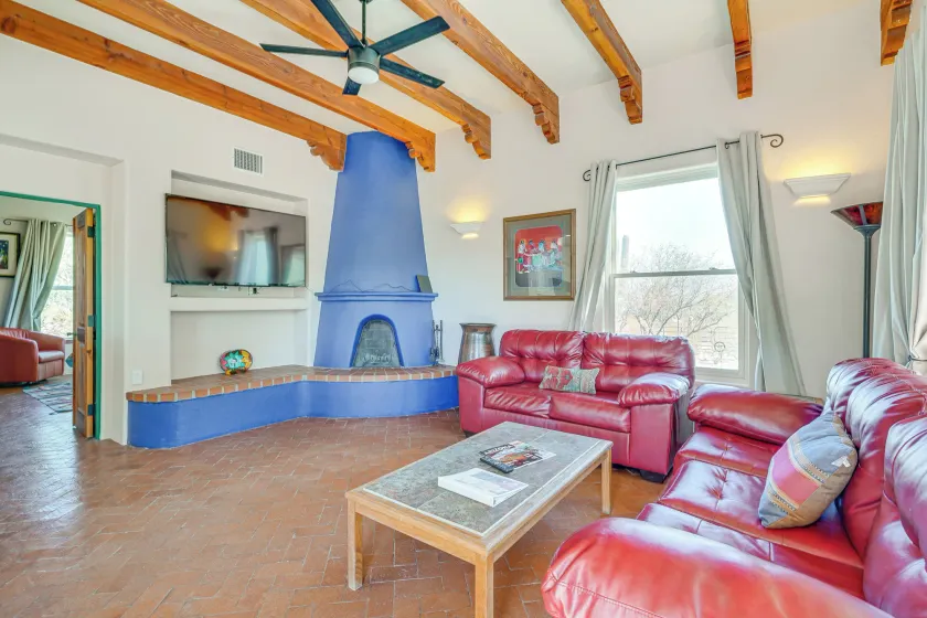 1 Mi to Saguaro NP: Charming Tucson Casita - Image 1