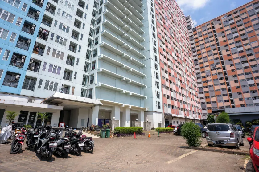 Sapphire Apartel Sentra Timur by Kav - Image 1