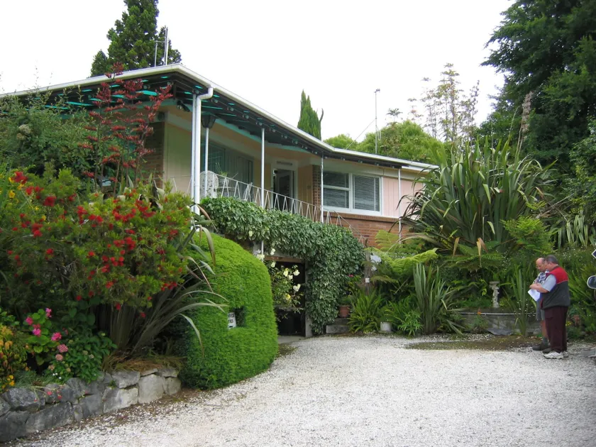 Glow Worm Motel - Image 1