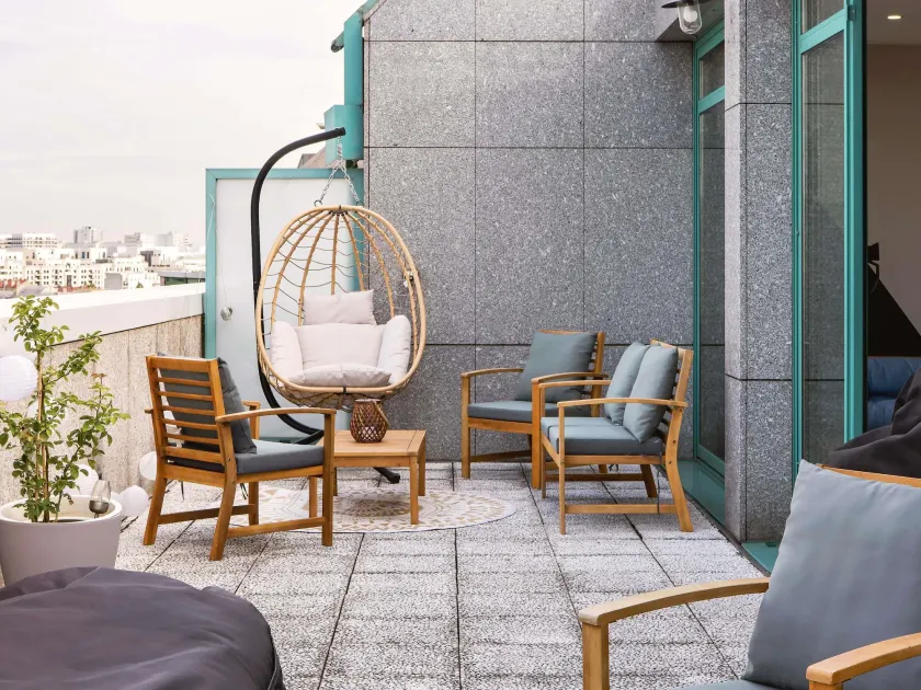 Hôtel Le Manhattan Saint-Ouen - Image 1