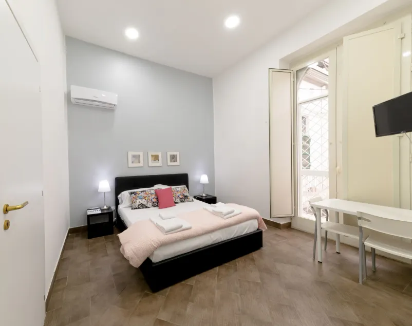 Boutique Toledo - Image 1