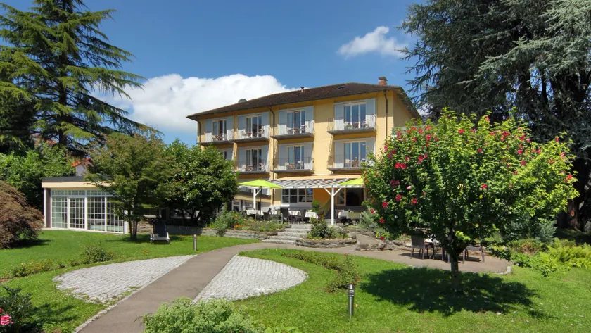 Hotel Lindenallee - Image 1