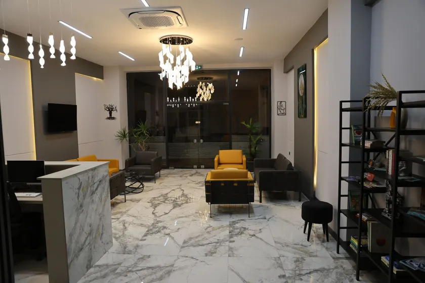 Aybek Ratio Hotel - Image 1