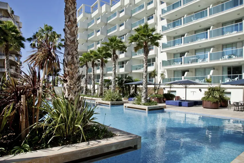 Blaumar Hotel - Image 1