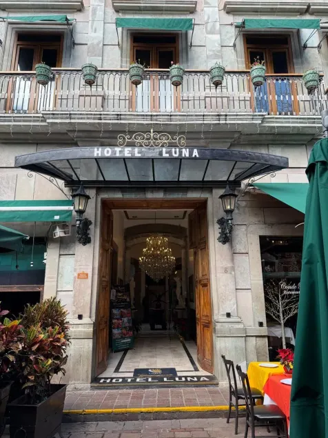 Hotel Luna - Image 1