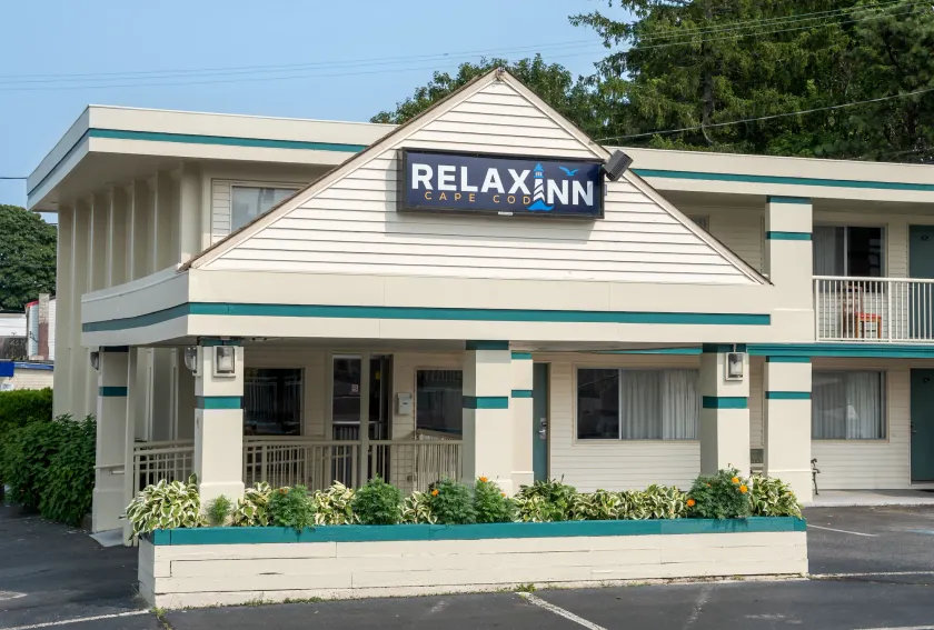 Relax Inn Cape Cod West Yarmouth Hyannis - Image 1