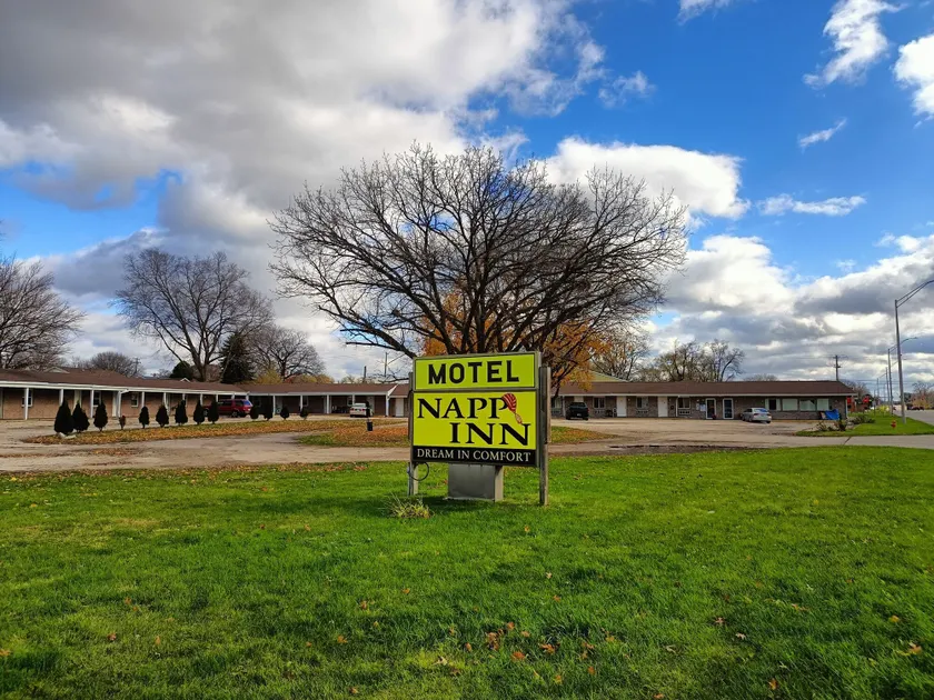 Napp Inn Motel - Image 1