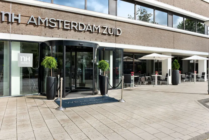 NH Amsterdam Zuid - Image 1