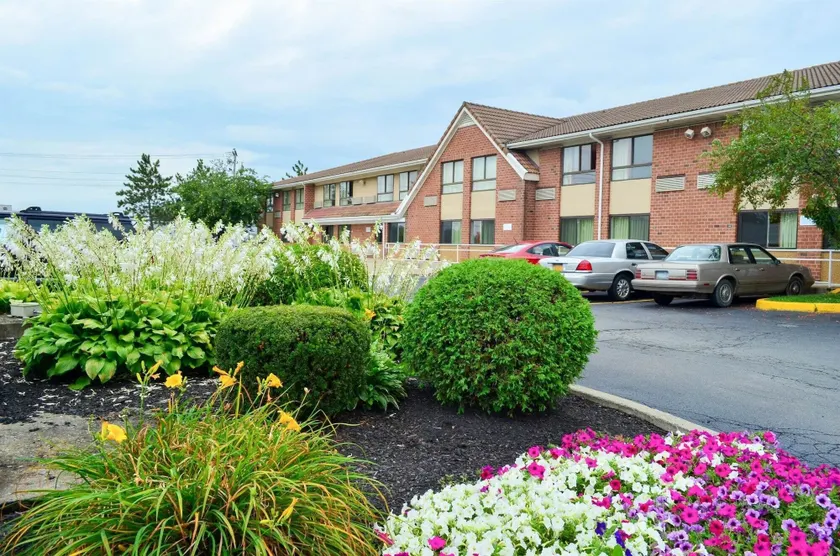 Motel 6-Albany, NY - Image 1