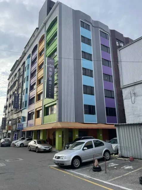 A22 Wei Lu Hotel - Image 1