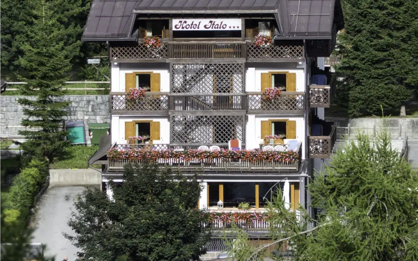 Hotel Italo - Image 1