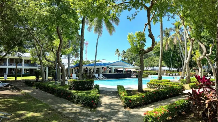 Puerto Azul Hotel - Image 1