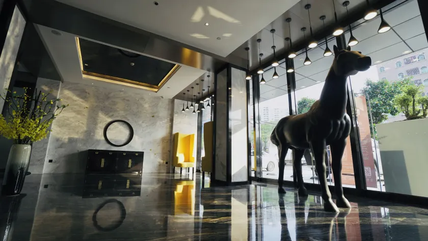 Paco Hotel Guangzhou Baiyun Airport Liantang Metro - Vestíbulo