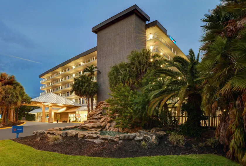 Motel 6-Cutler Bay, FL - Image 1