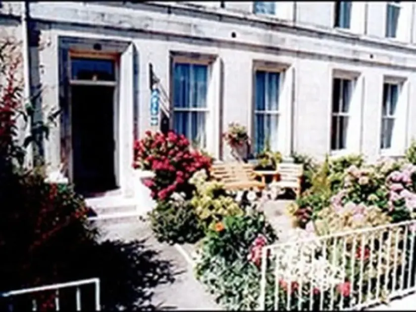 Eglinton Guest House - Image 1