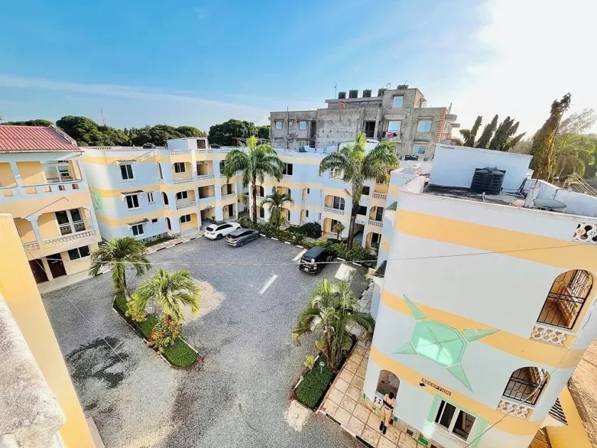 Beaumont Resort - Image 1