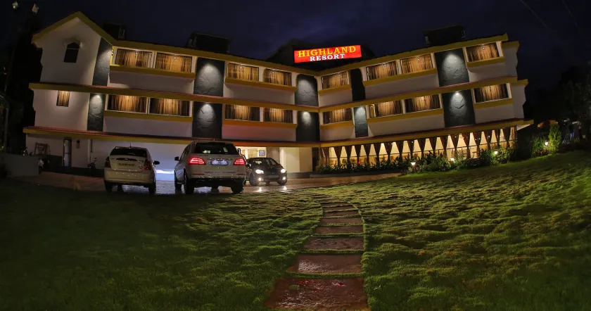 Highland Resort - Image 1