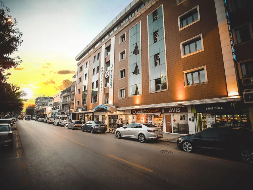 Balturk Hotel Sakarya - Image 1