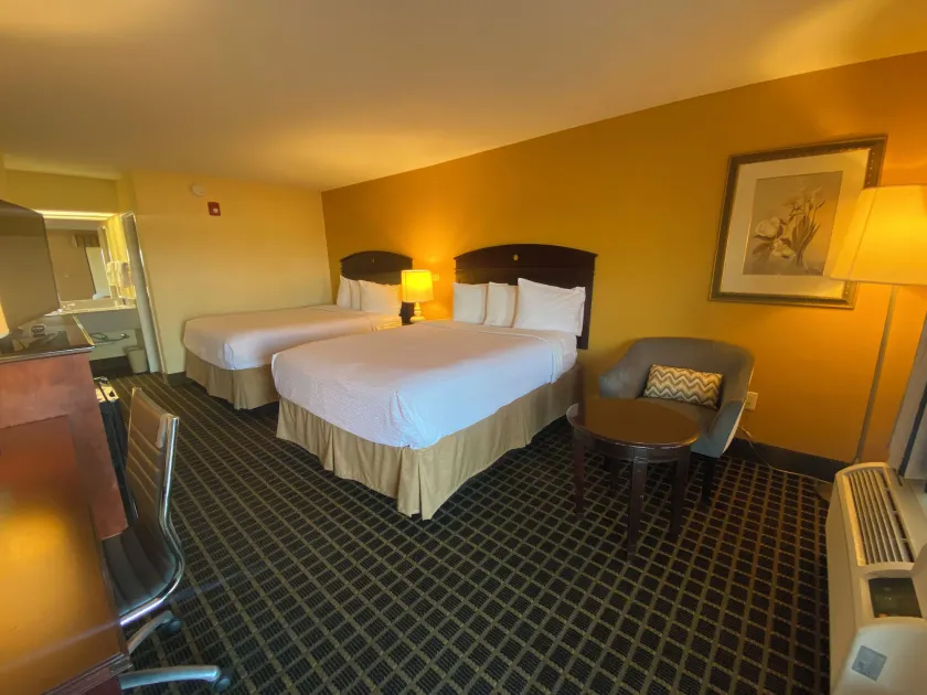 Travelinn - Image 1