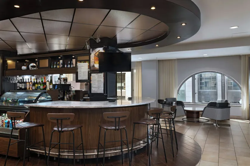 Courtyard by Marriott Tulsa Downtown - Image 1
