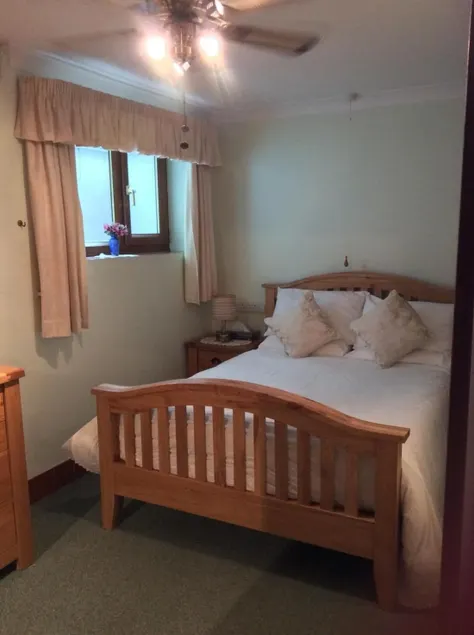 Room-orchard Manor, Fore Street, Probus, - Image 1