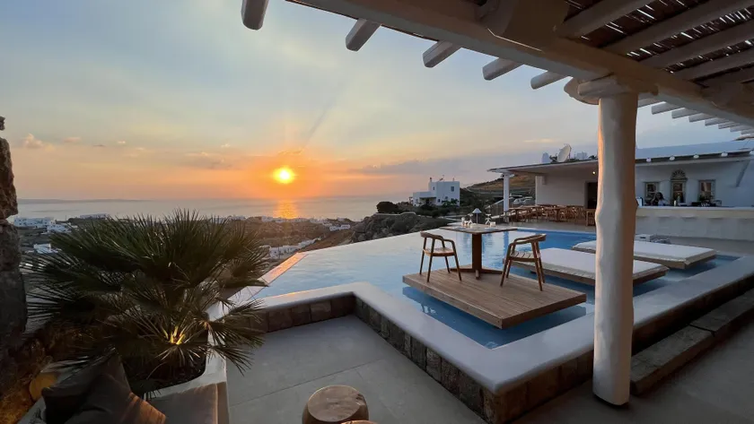 Nomia Sunset Suites Mykonos - Image 1