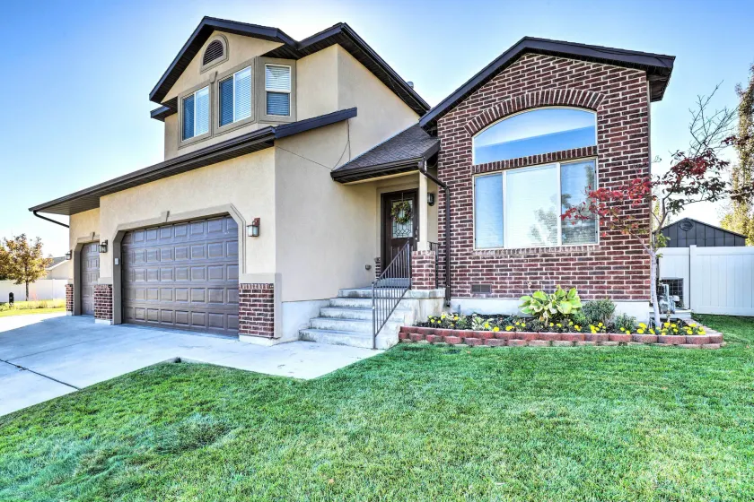 Family-Friendly Home w/ Theater, 24 Mi to SLC - Image 1