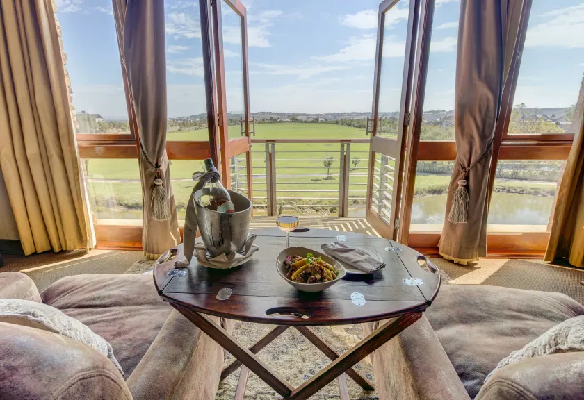 Riboville Boutique Hotel And Restaurant - Image 1