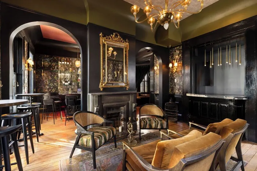Blackbird Hotel - Image 1