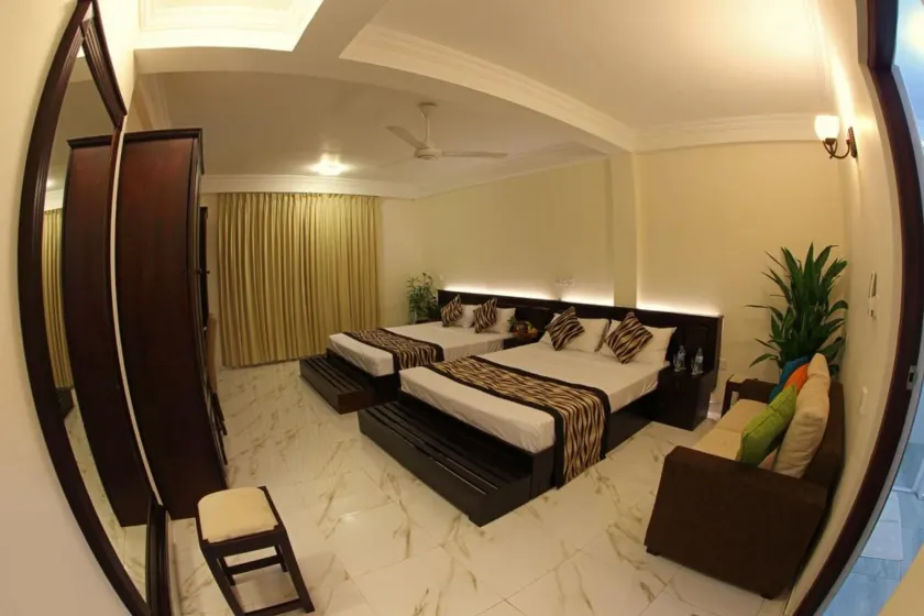 Cafe Aroma Inn - Image 1