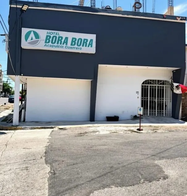 Hotel Bora Bora Acapulco - Image 1