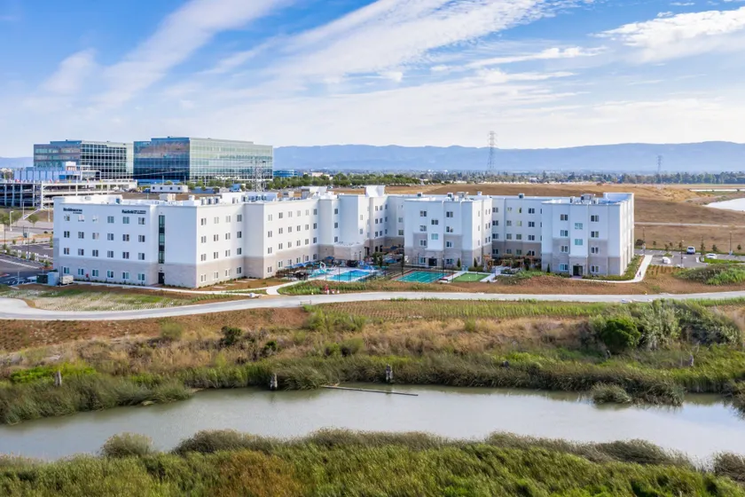 Residence Inn by Marriott San Jose North/Silicon Valley - Image 1