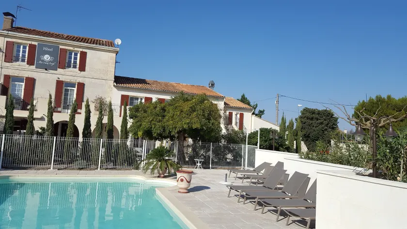 Hotel Le Mas Saint Joseph - Image 1