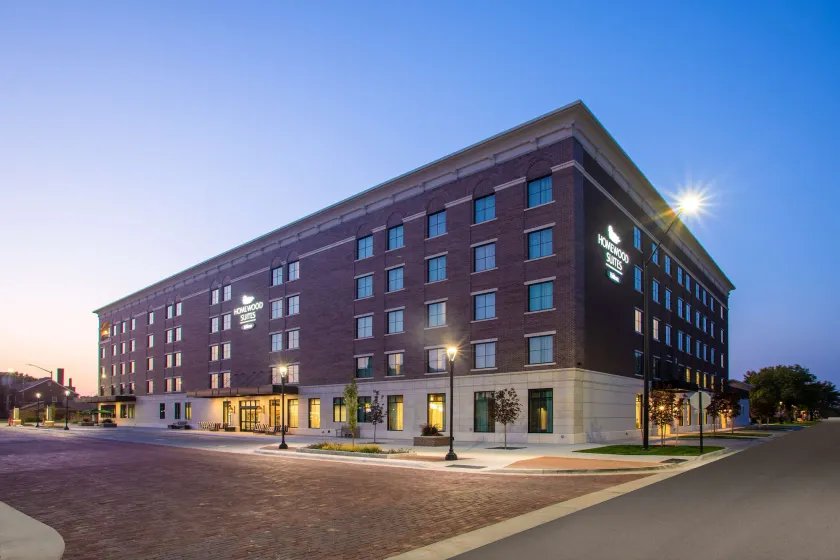 Homewood Suites by Hilton Salina Downtown - Image 1