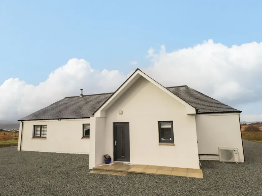 Breakish Villa - Image 1