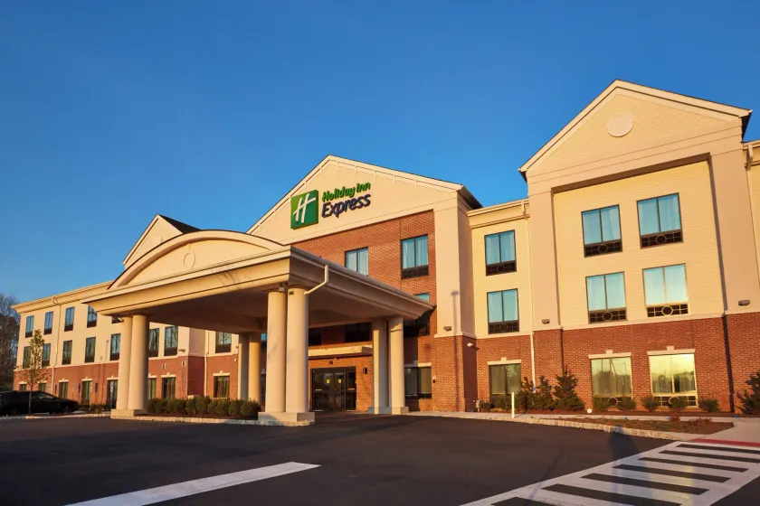Holiday Inn Express Bordentown - Trenton South by IHG - Image 1