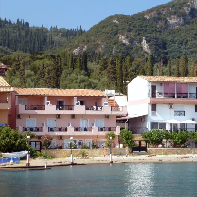 Galini Sea Apartments - Image 1