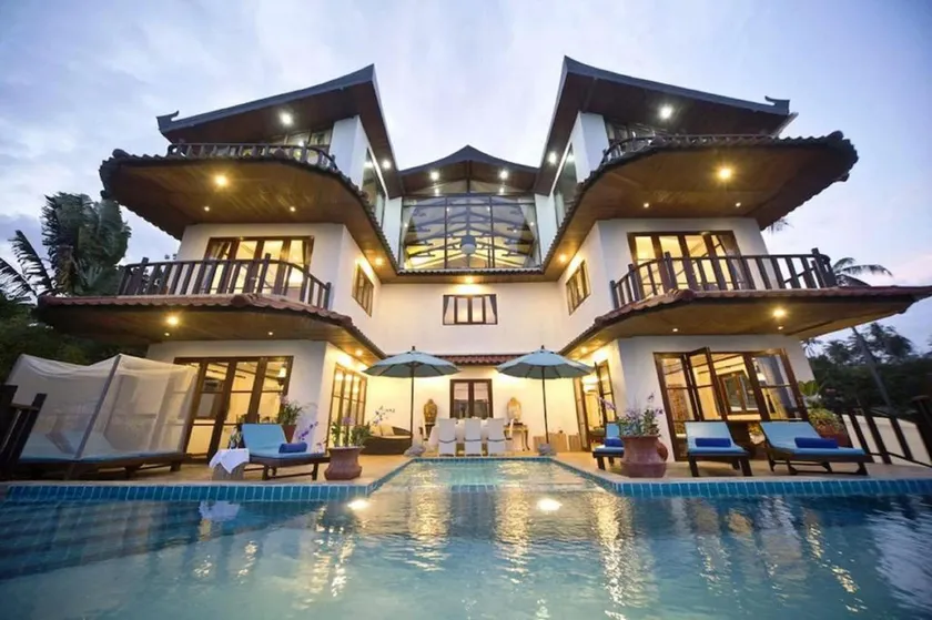 Paradise Island Estate - Image 1