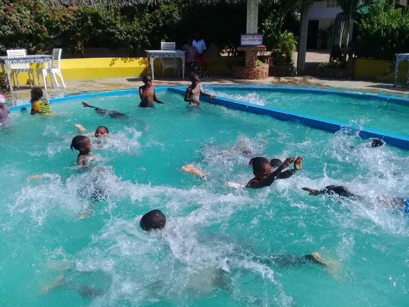 Malindi Breeze Point Hotel - Image 1