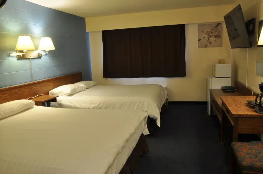 Canadas Best Value Inn Mile-0-Motel Lillooet - Image 1