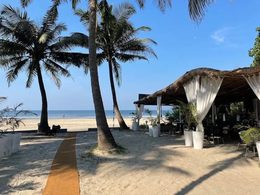 Mamagoa Beach Resort - Image 1