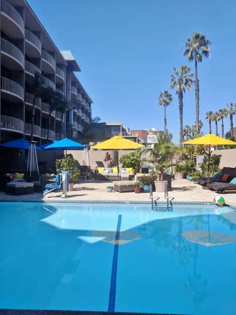 Inn by the Sea, La Jolla - Image 1
