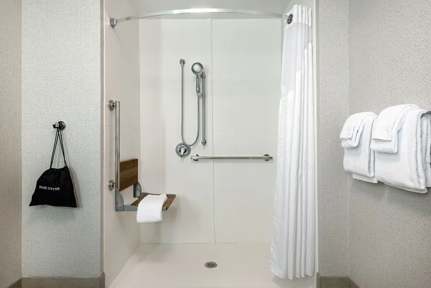 Holiday Inn Express Queensbury-Lake George Area by IHG - Chambre