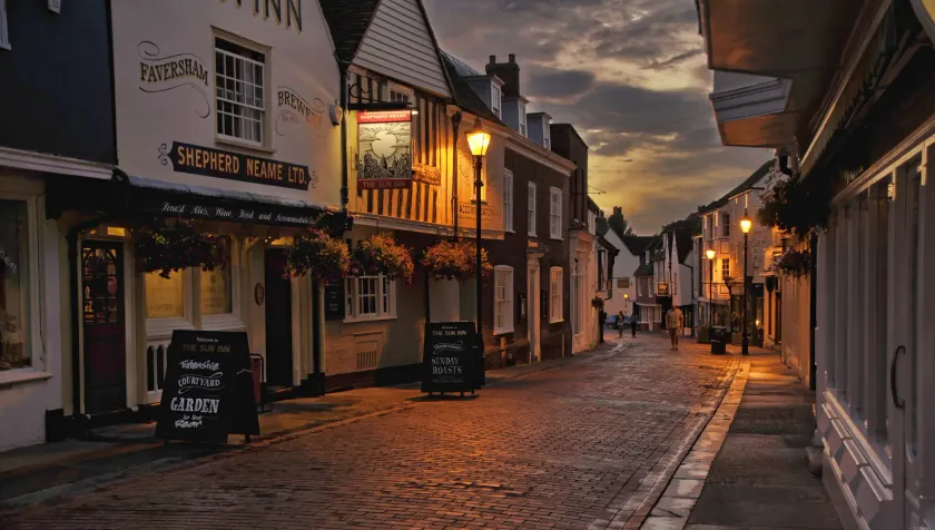 The Sun Inn - Image 1