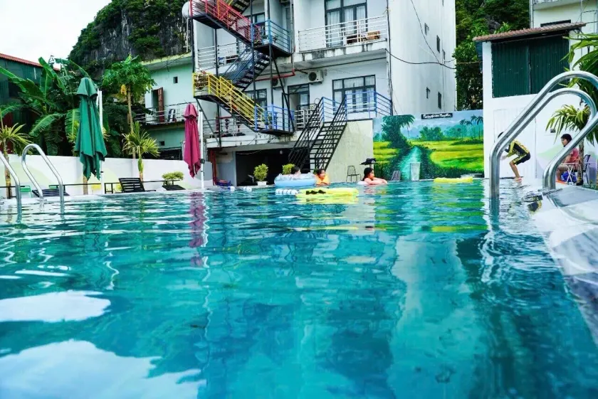 Phong Nha Jasmine Hostel & Roof Top Bar - Image 1