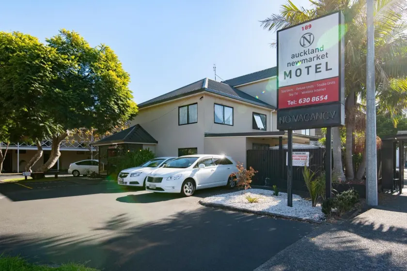 Auckland Newmarket Motel - Image 1
