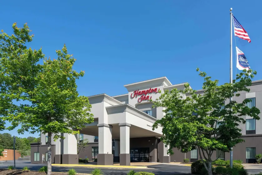 Hampton Inn Dahlgren - Image 1