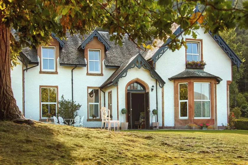 Foyers Lodge - Image 1