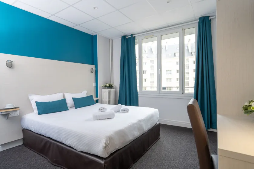 Logis Hotel Du Chateau - Image 1
